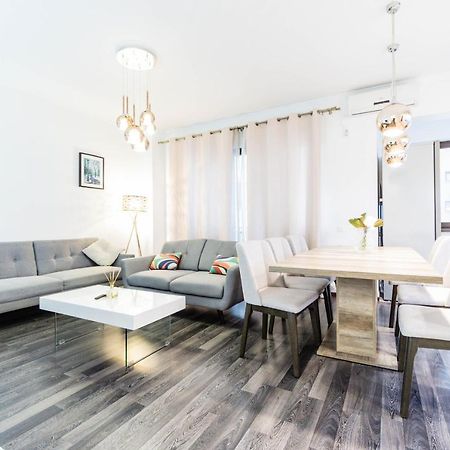 Luxury Baneasa Apartment Bucharest Exterior photo